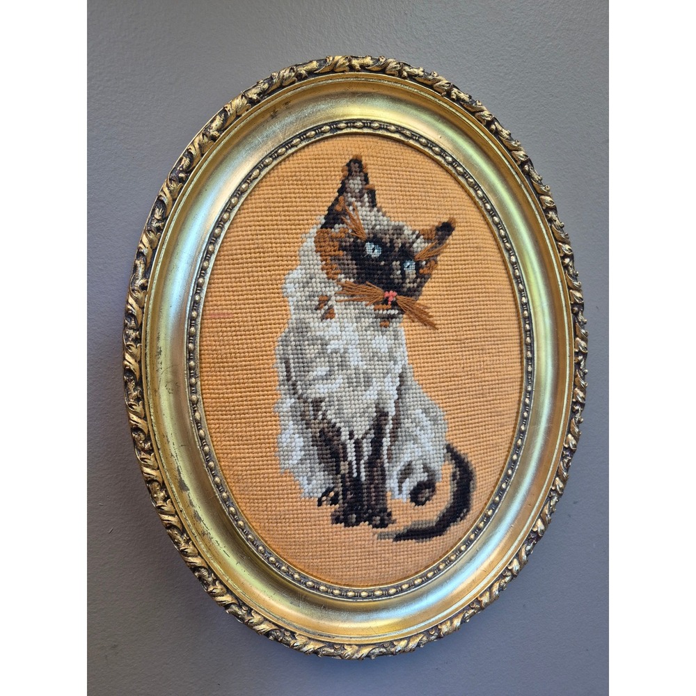 Vintage Siamese Cat Needlepoint Gold Oval Frame Wall Art Feline Home Decor 12x10